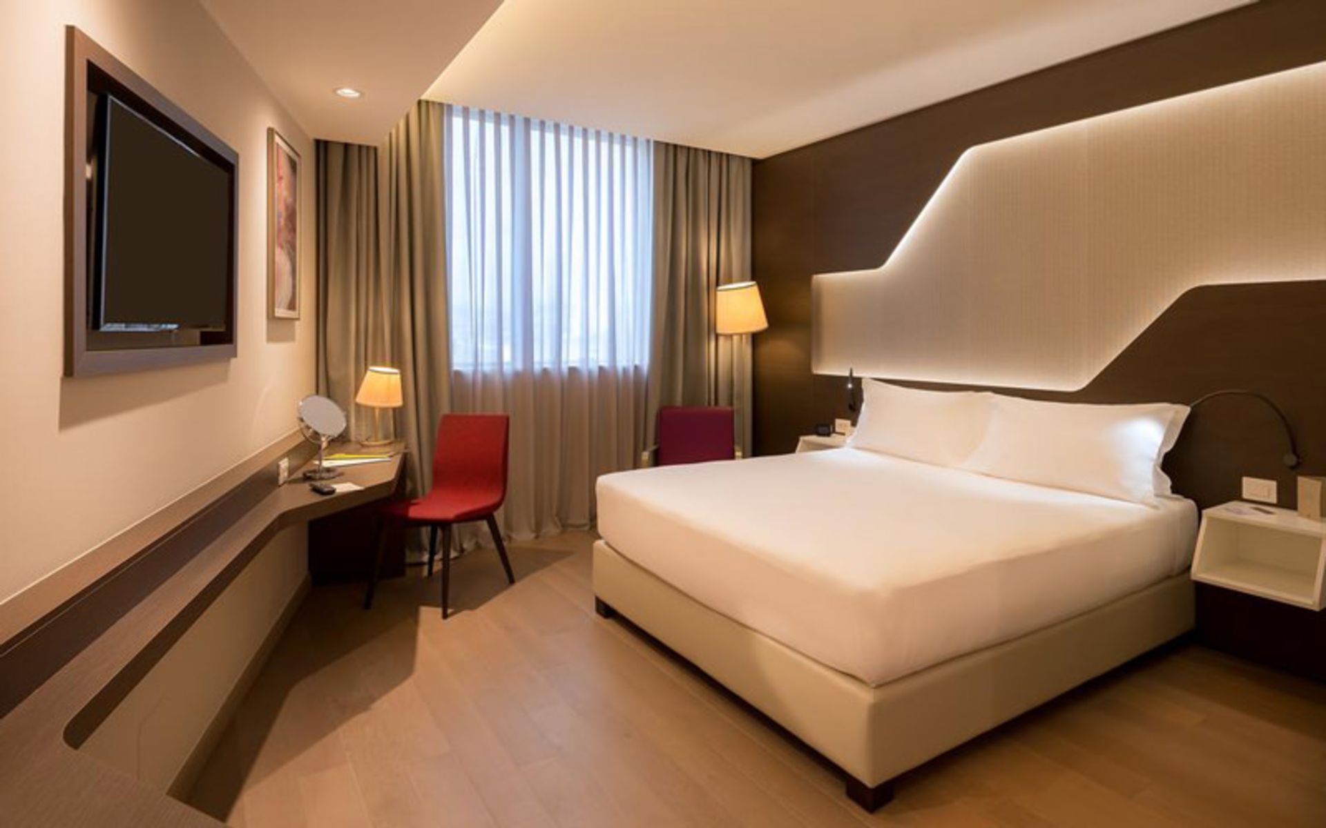 هتل دابل تری بای هیلتون ایروان سیتی سنتر (DoubleTree by Hilton Yerevan City Centre)