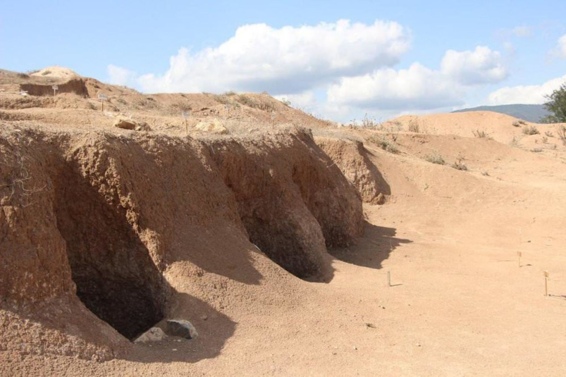 محوطه باستانی وستمین
