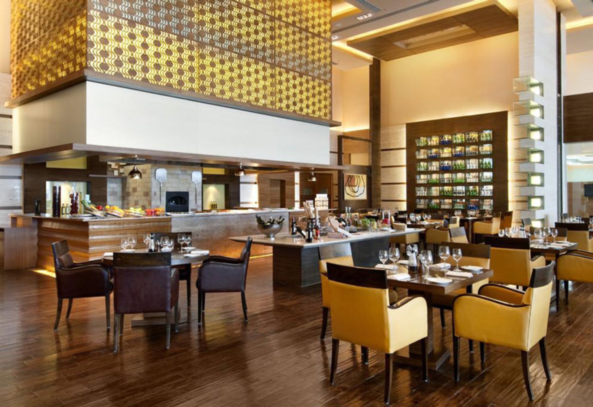 هتل پیکادیلی دهلی نو (Piccadily Hotel New Delhi)