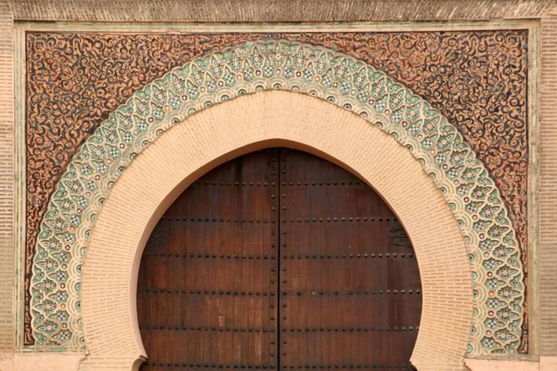 دروازه باب منصور