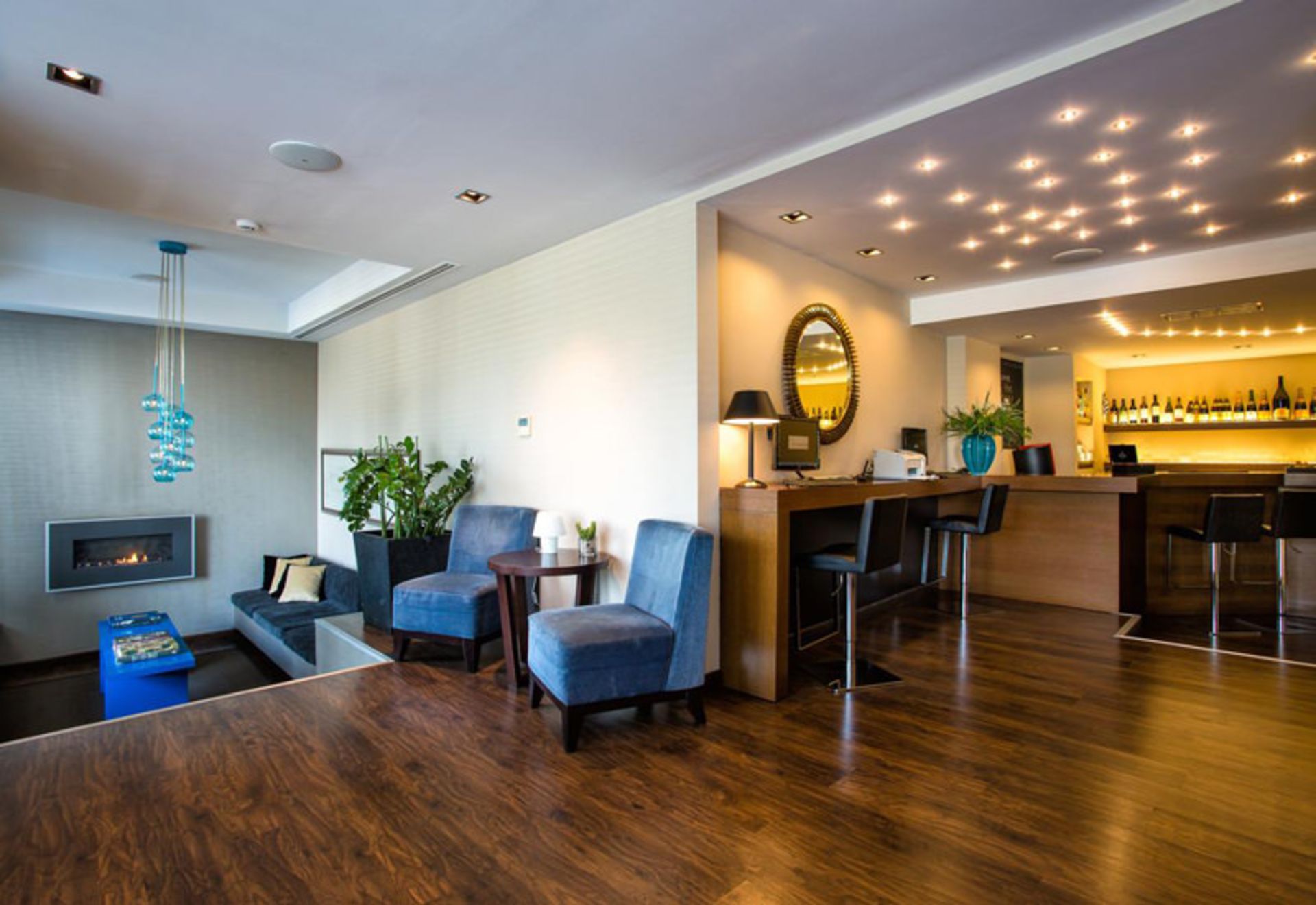 هتل آتن گیت (The Athens Gate Hotel)
