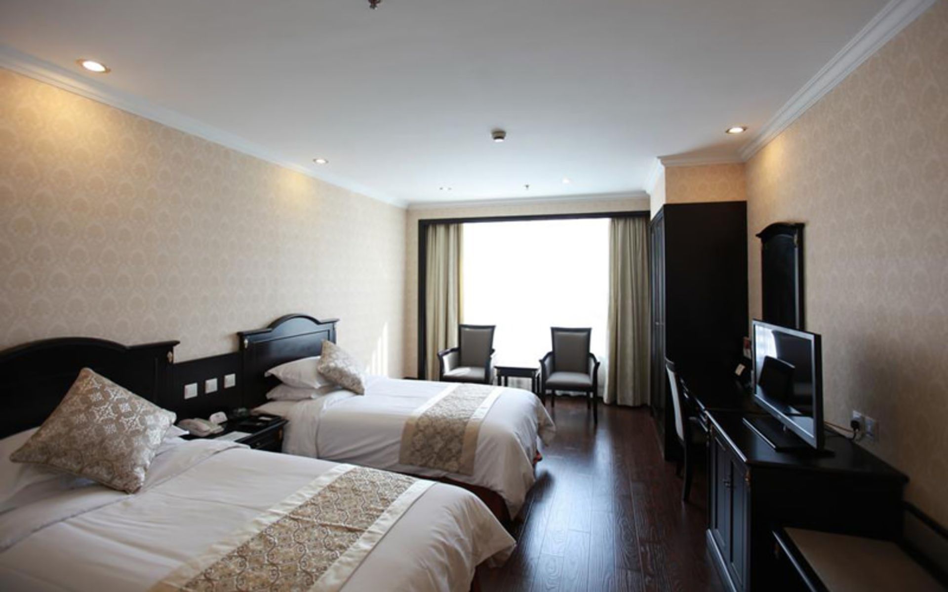 هتل شانگهای گرین لند جیولانگ (Shanghai Greenland Jiulong Hotel)
