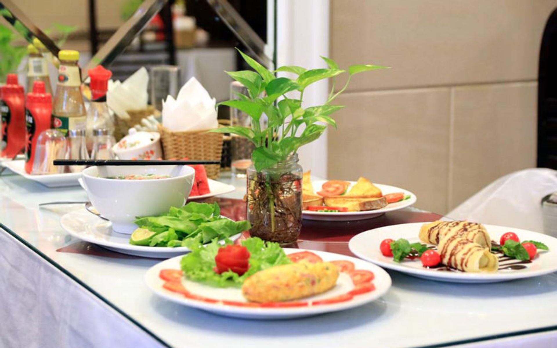 هتل سیرین پریمیر (Serene Premier Hotel)