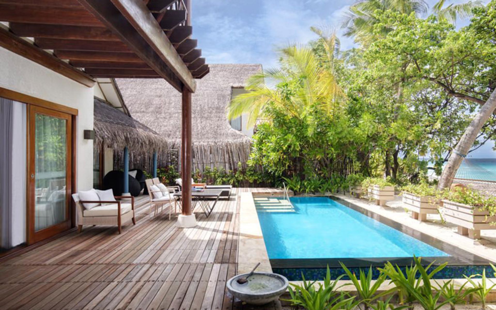 هتل ویوانتا بای تاج کورال ریف (Vivanta By Taj - Coral Reef)
