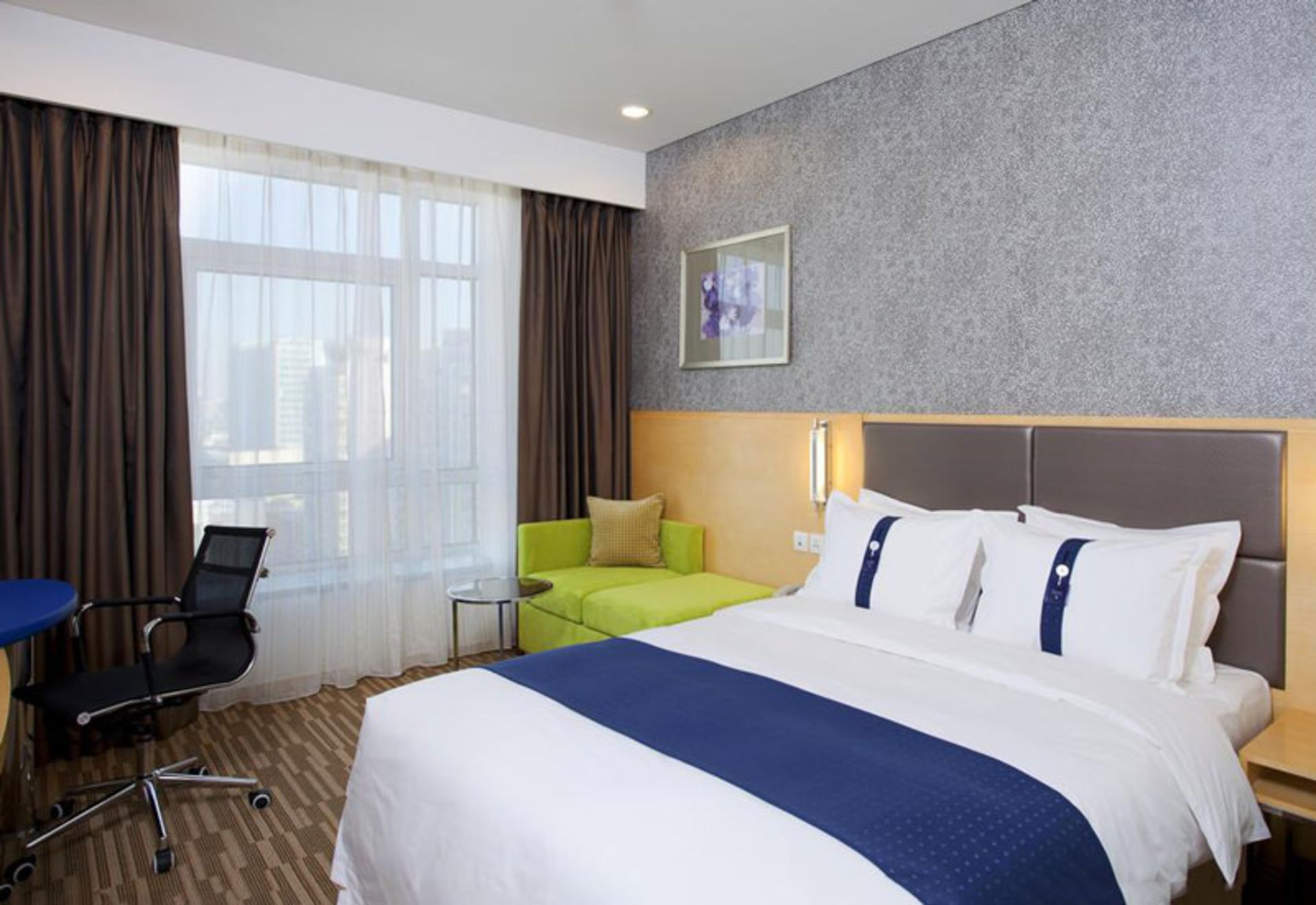 هتل هالیدی این اکسپرس دنگزیمن (Holiday Inn Express Beijing Dongzhimen)