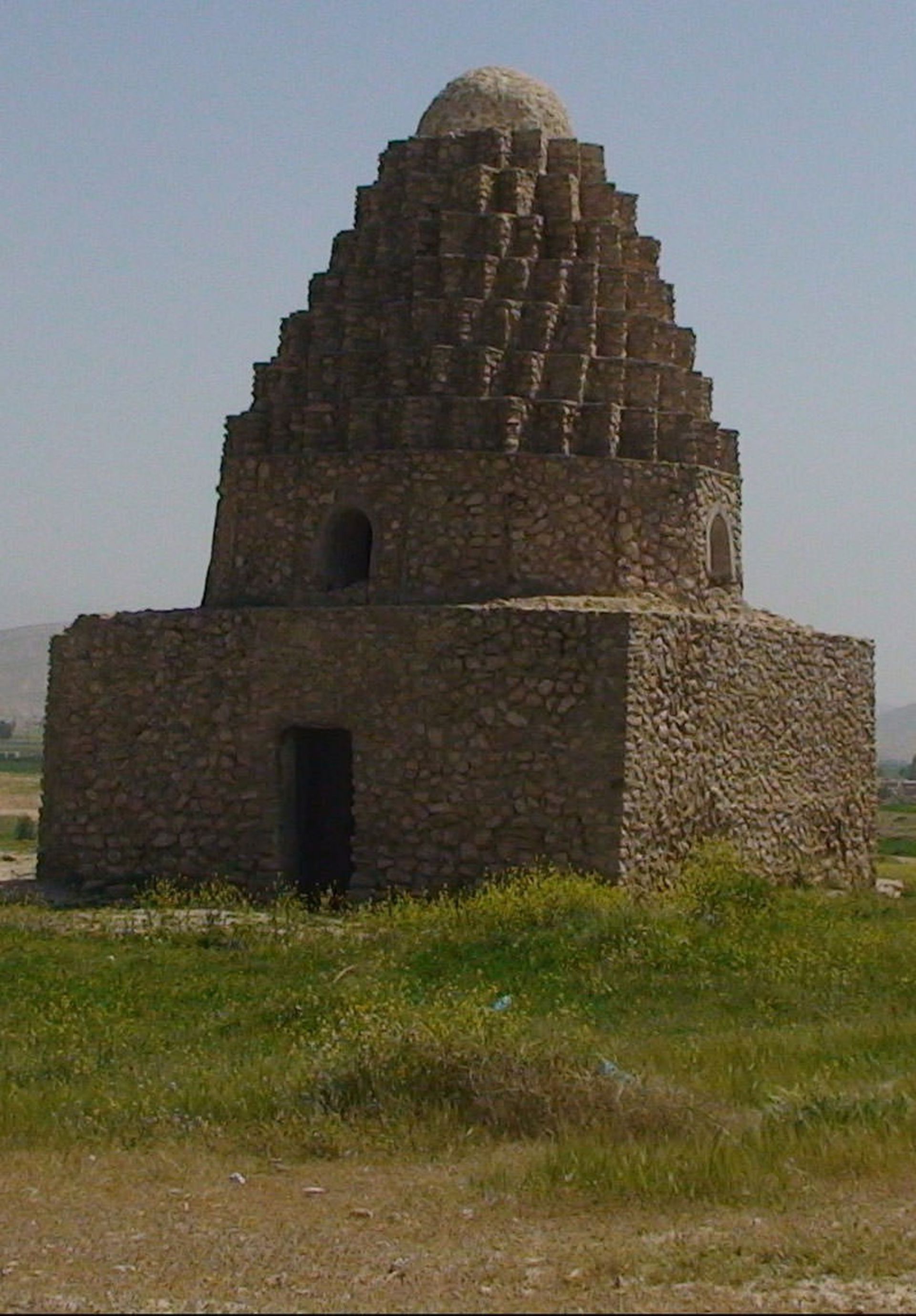 گنبد لیشتر