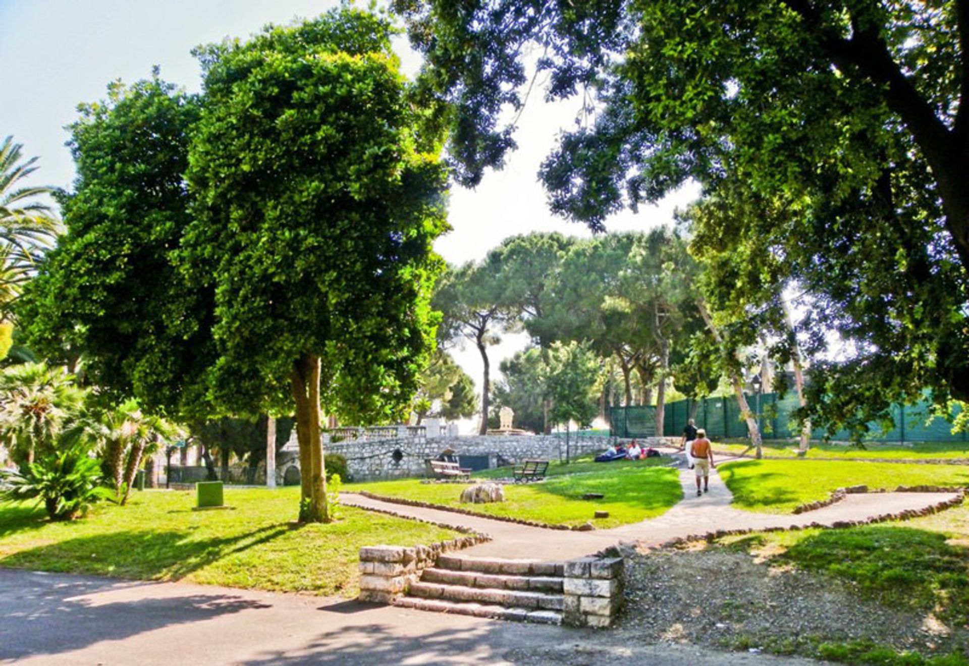 باغ آلبرت اول (Albert 1er Garden)