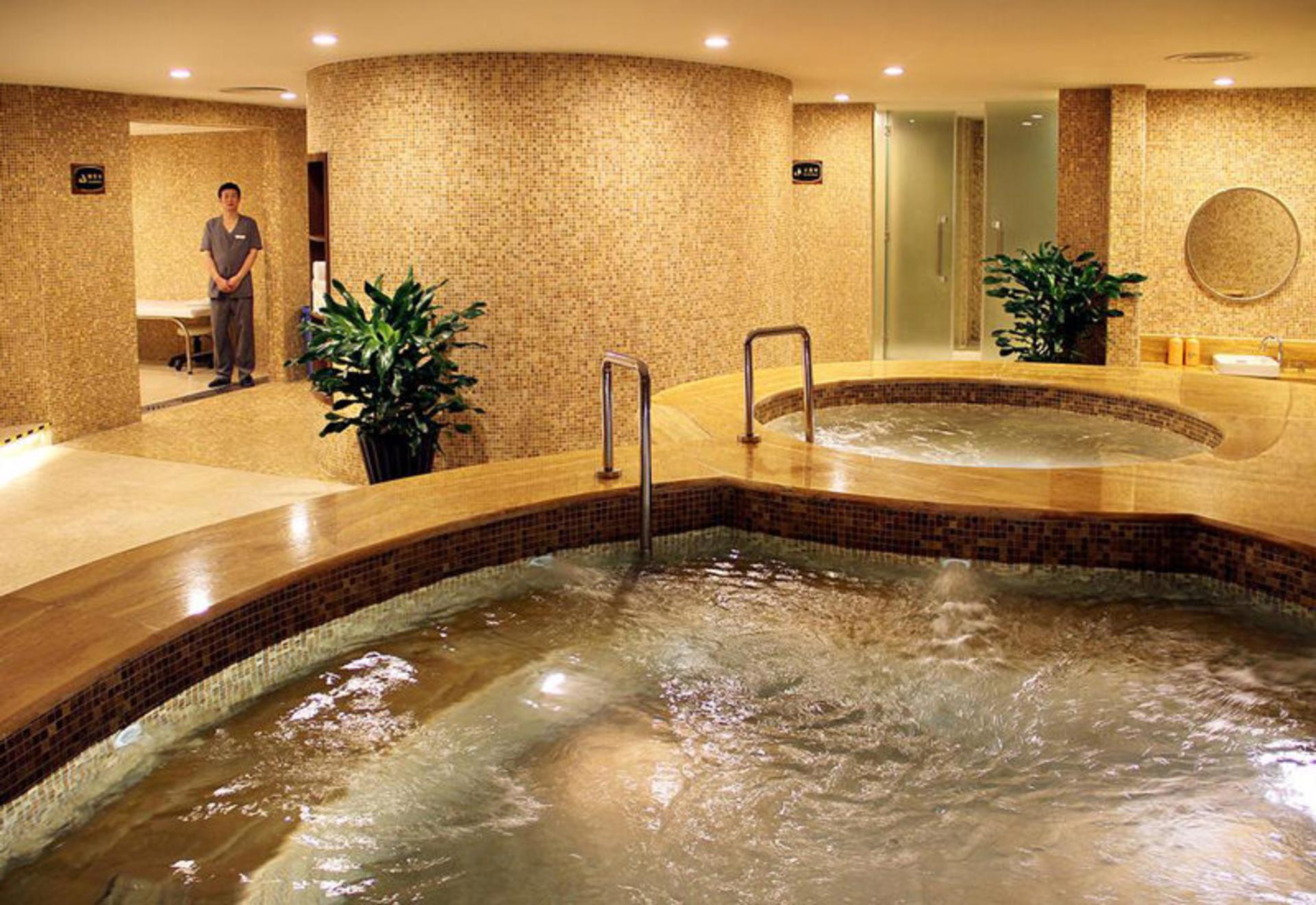 هتل سنترال شانگهای (Central Hotel Shanghai)
