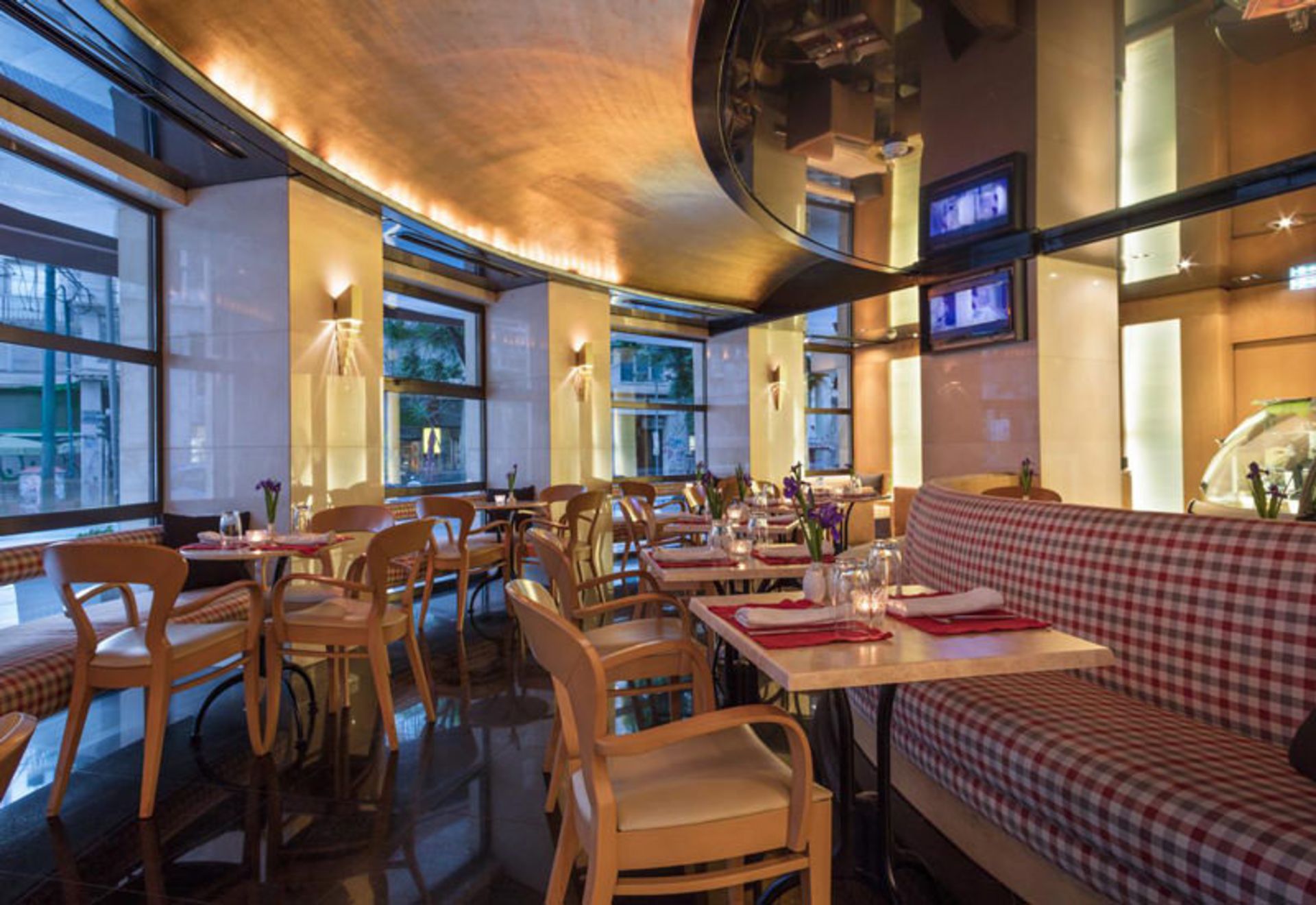 هتل ملیا آتن (Melia Athens)