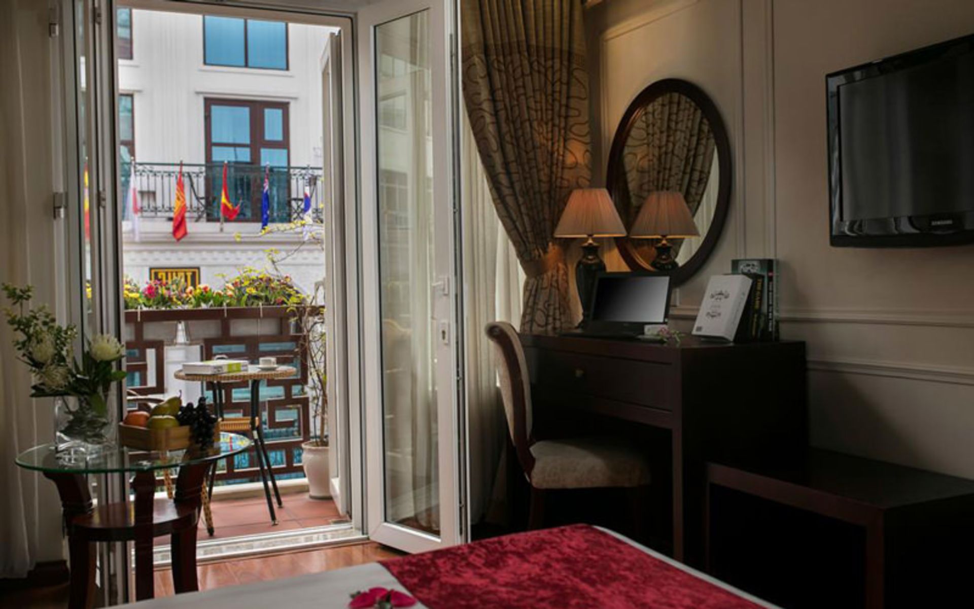 هتل پارادایس بوتیک (Paradise Boutique Hotel)