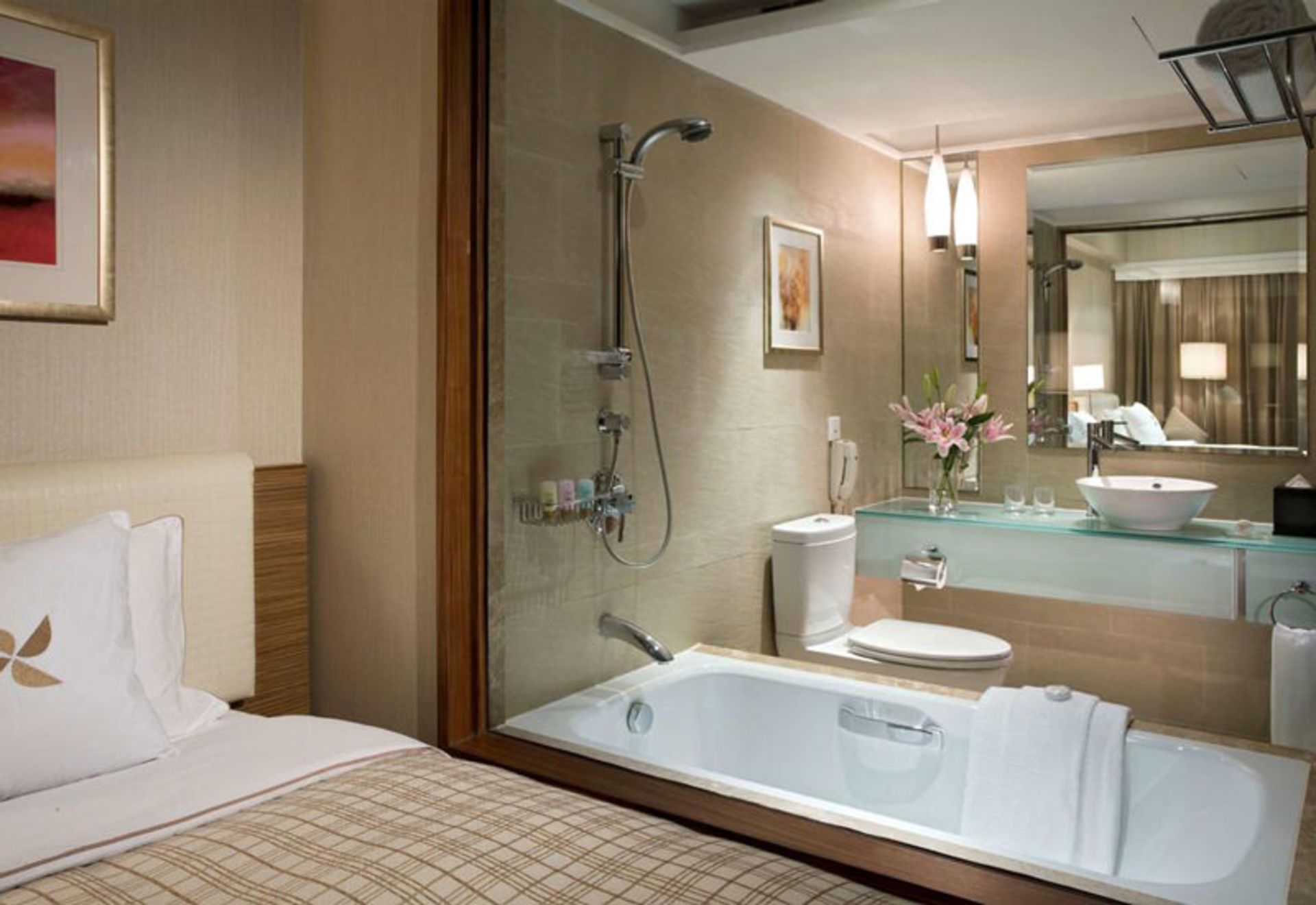 هتل فور پوینت بای شرایتون شانگهای (Four Points by Sheraton Shanghai, Pudong)