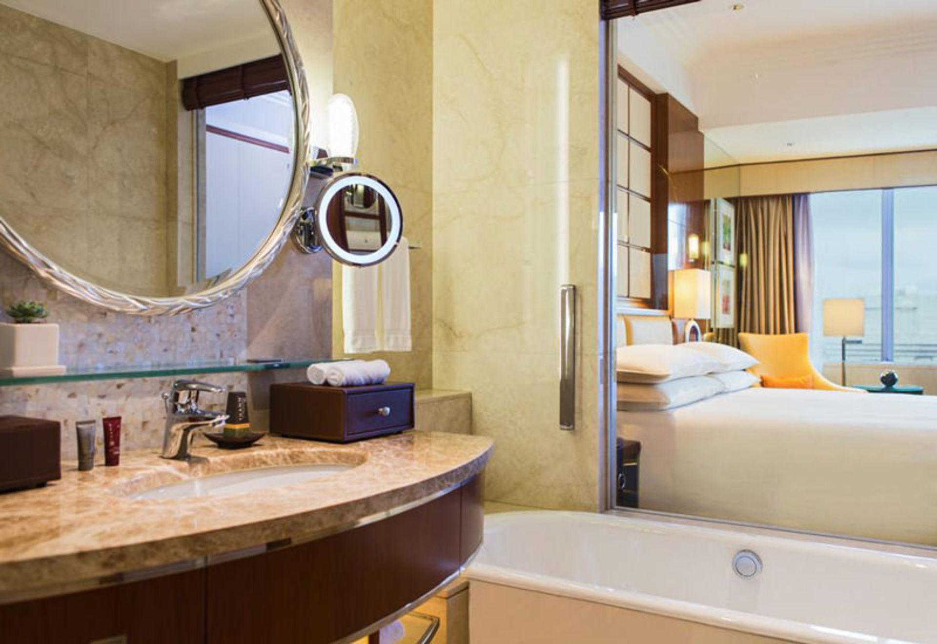 هتل شانگهای ماریوت سیتی سنتر (Shanghai Marriott Hotel City Centre)