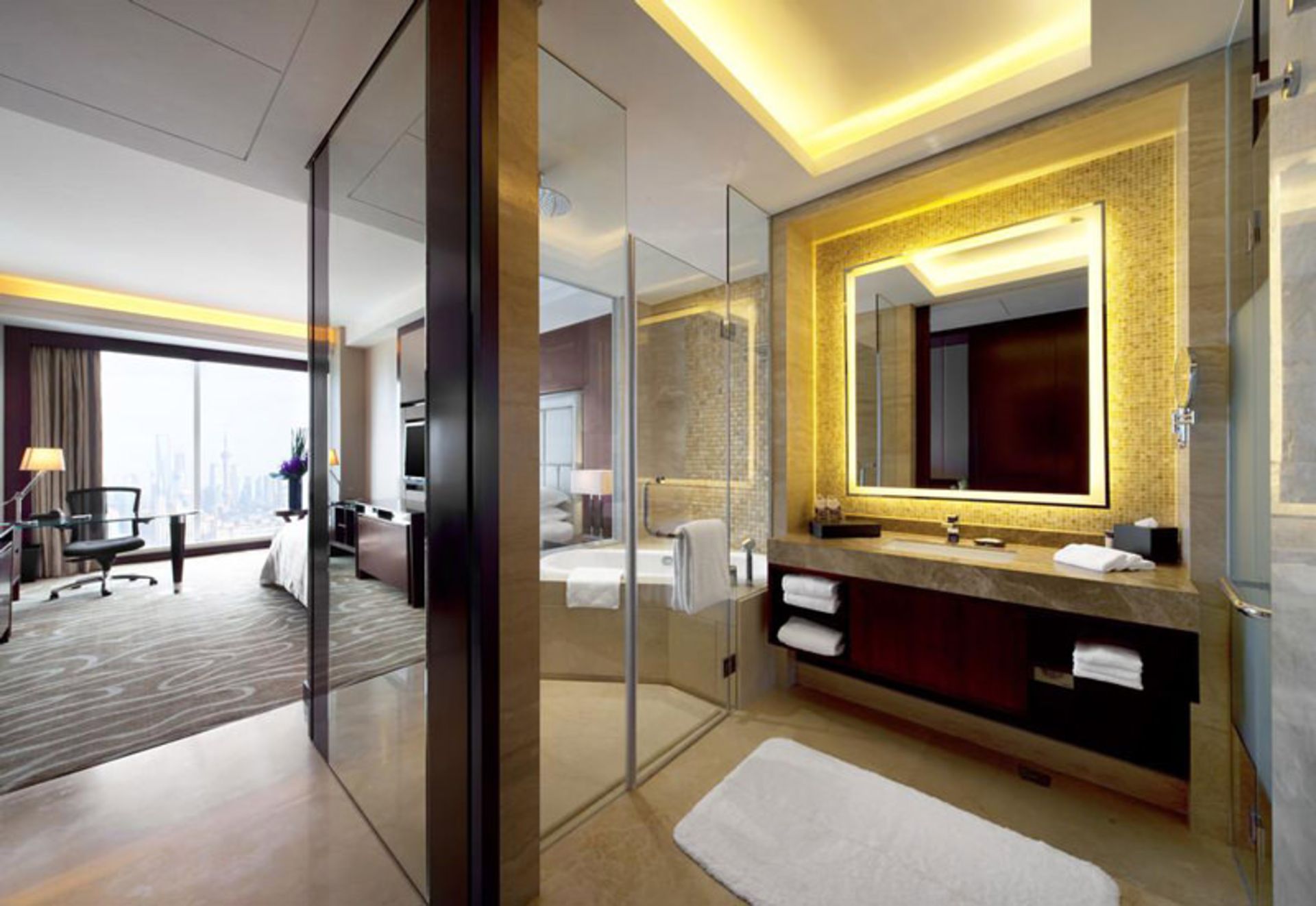 هتل شرایتون شانگهای هونگکو (Sheraton Shanghai Hongkou Hotel)