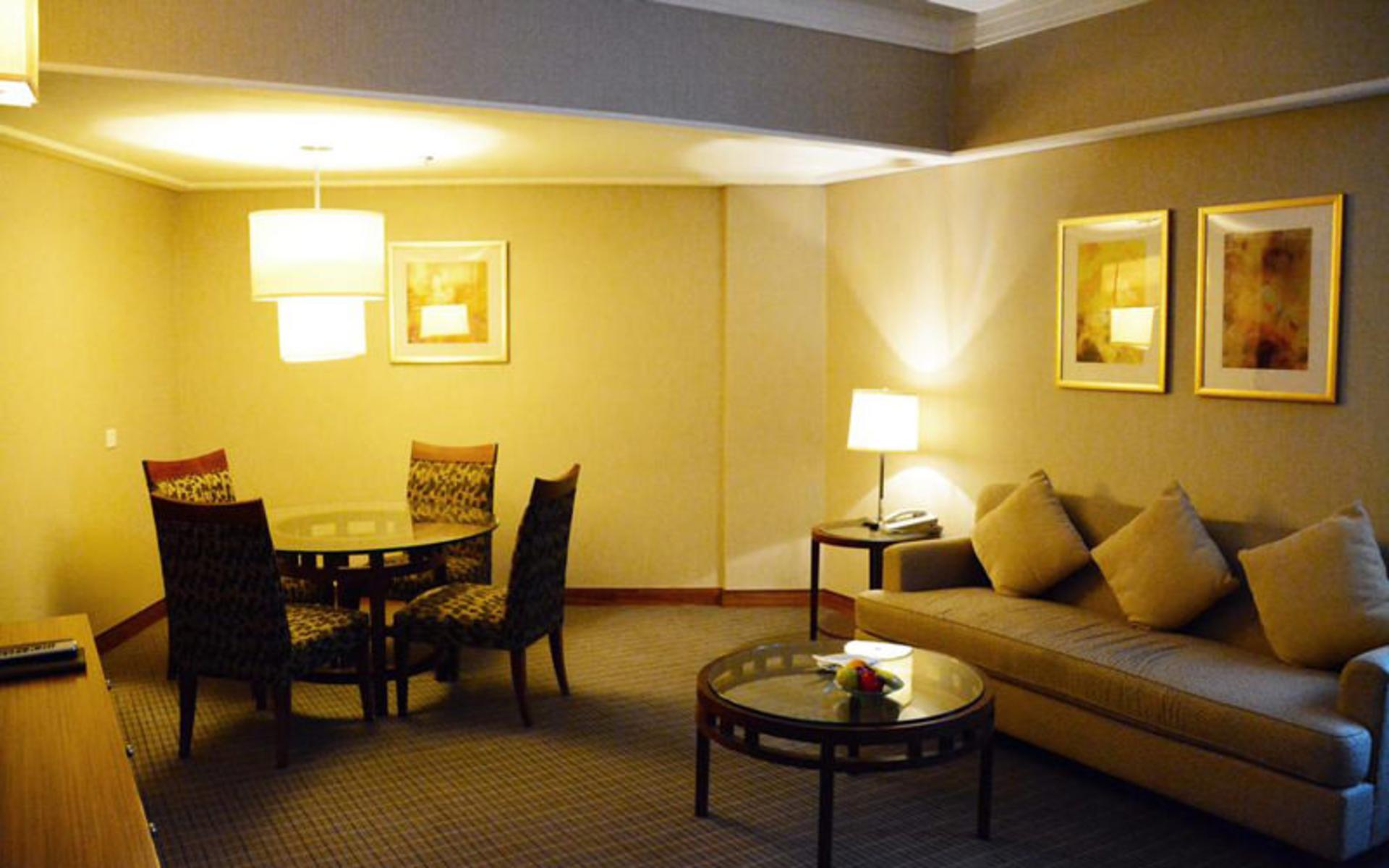 هتل فور پوینت بای شرایتون شانگهای (Four Points by Sheraton Shanghai, Pudong)