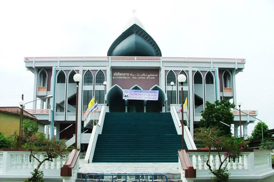 یالا