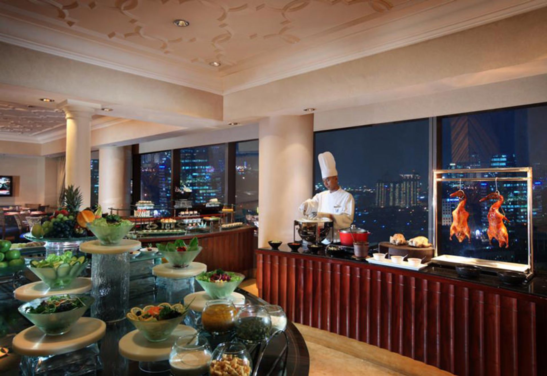 هتل ریتز کارلتون مگا کونینگان (The Ritz-Carlton Jakarta, Mega Kuningan)