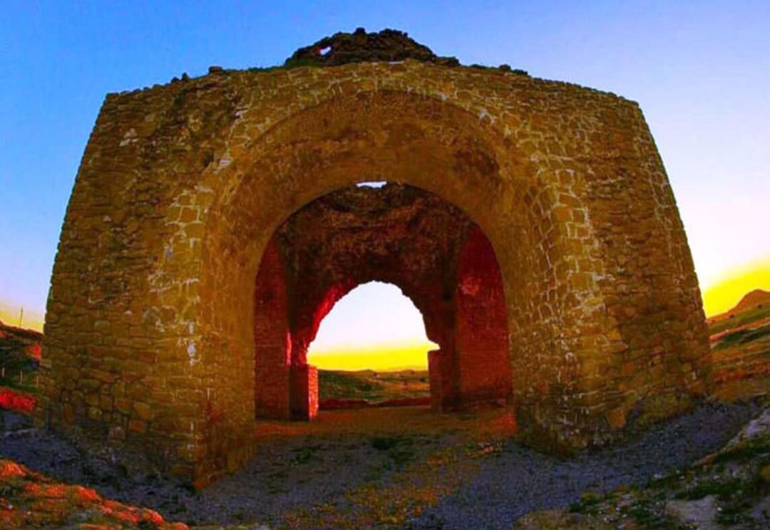 چهارطاقی خیراباد