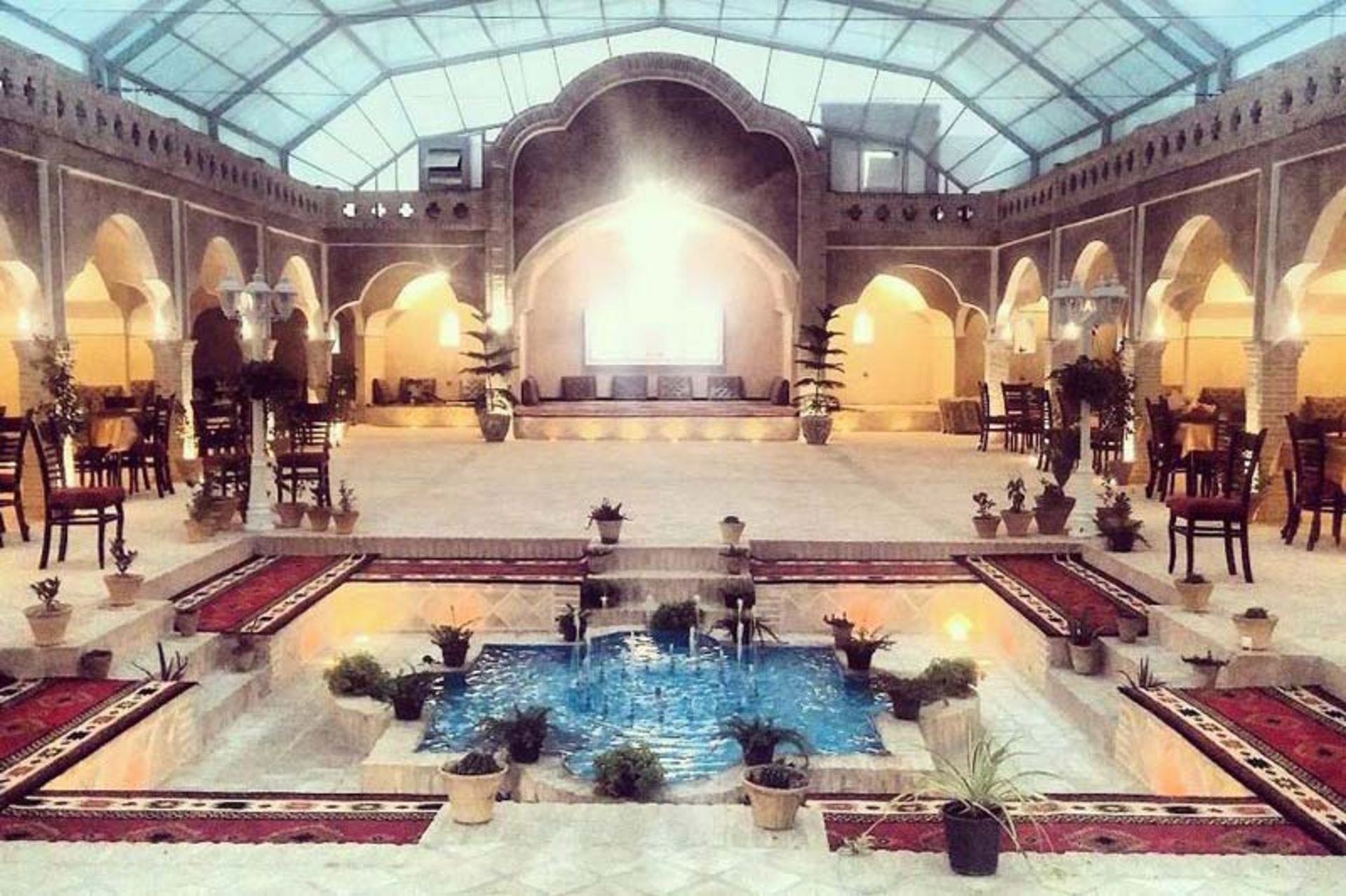 رستوران ناردون