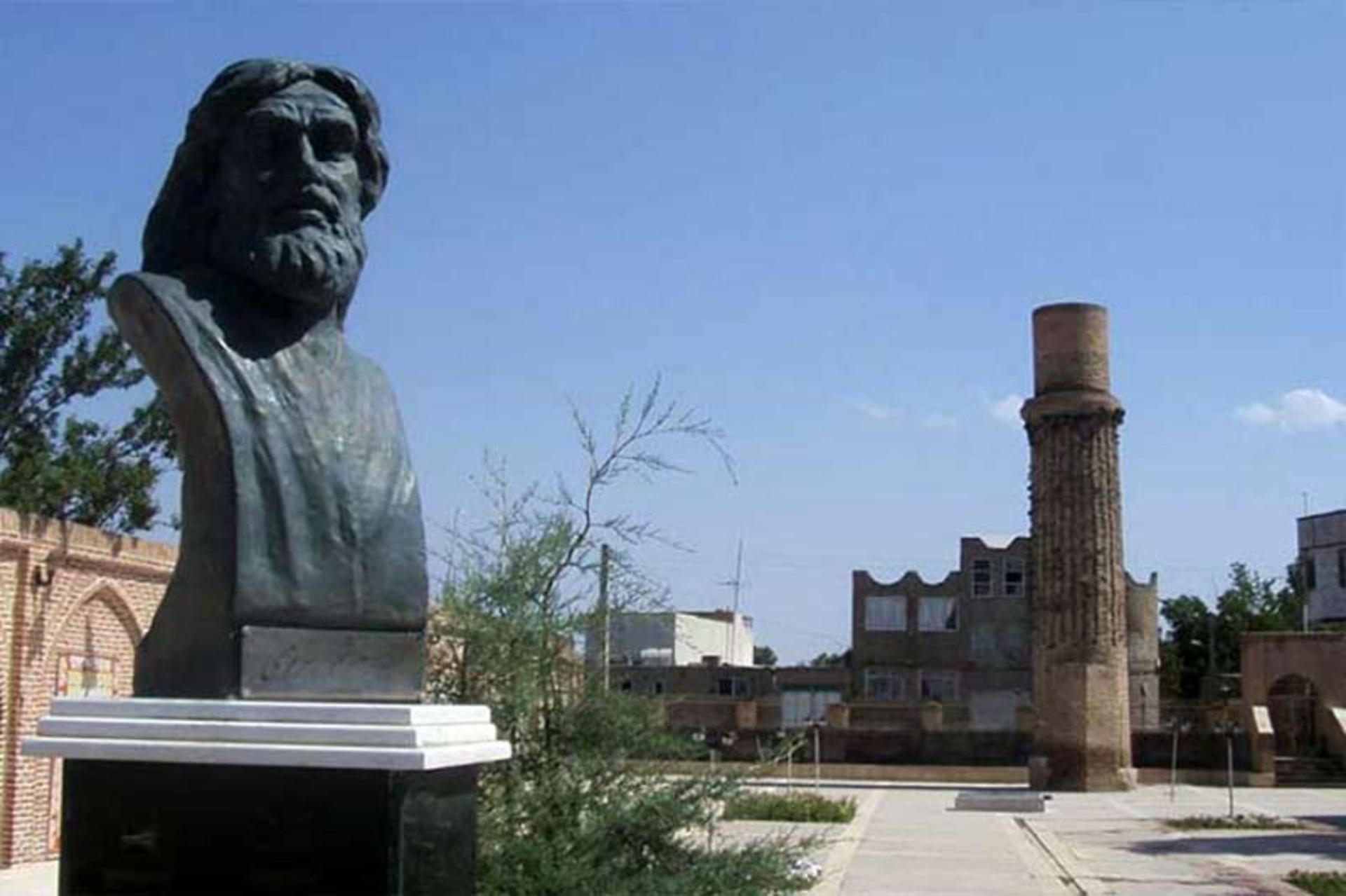 ارامگاه-شمس-تبریزی