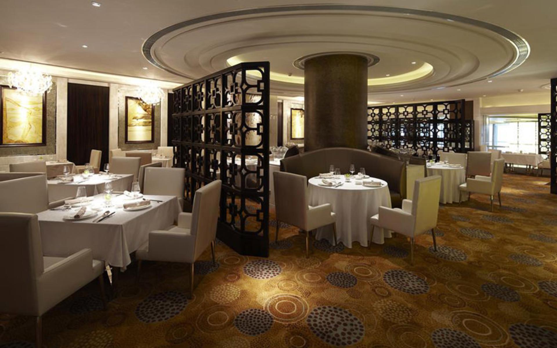 هتل جی‌دبلیو ماریوت شانگهای چانگ فنگ پارک (JW Marriott Hotel Shanghai Changfeng Park)