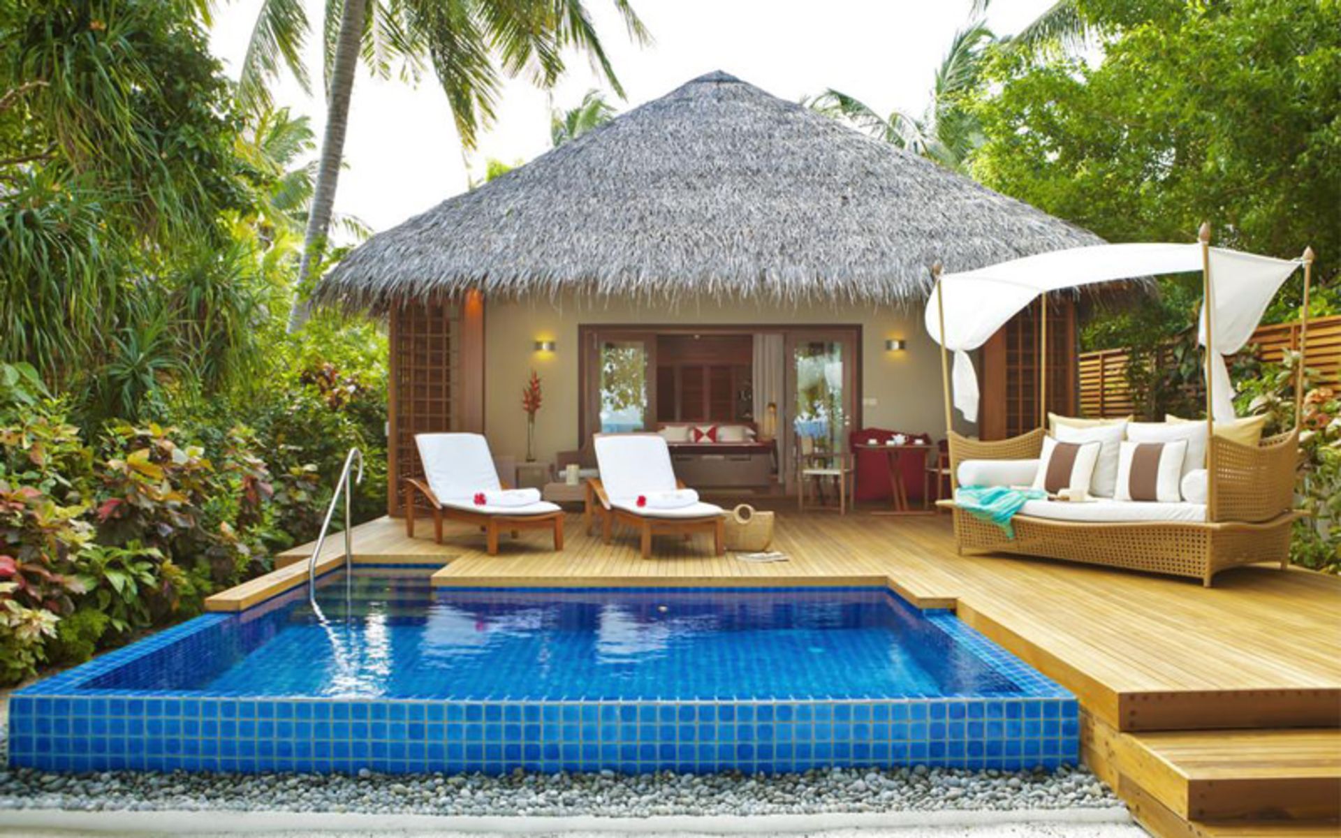 هتل باروس مالدیو (Baros Maldives)