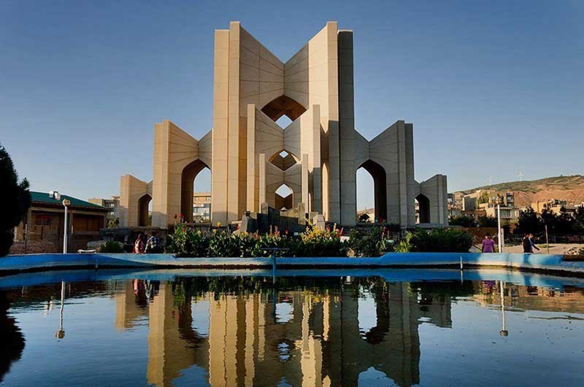 مقبره الشعرا
