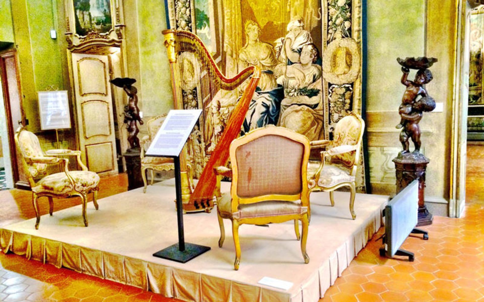 موزه موسیقی پالیس لاسکاریس (Palais Lascaris)