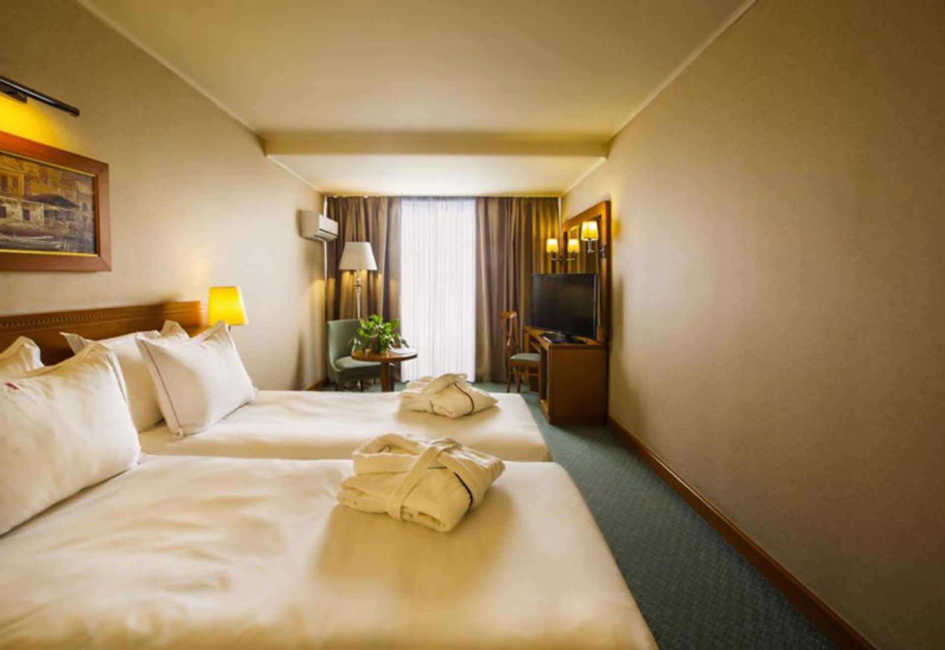 هتل پرزیدنت (President Hotel)