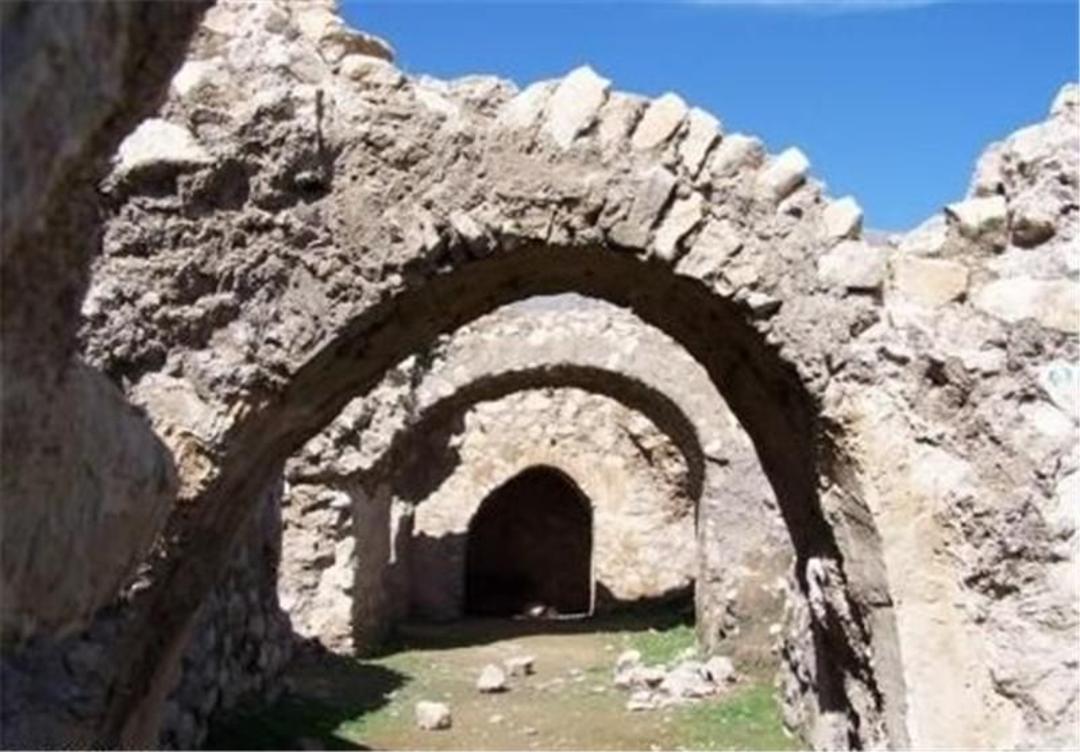 قلعه هزار در ایلام