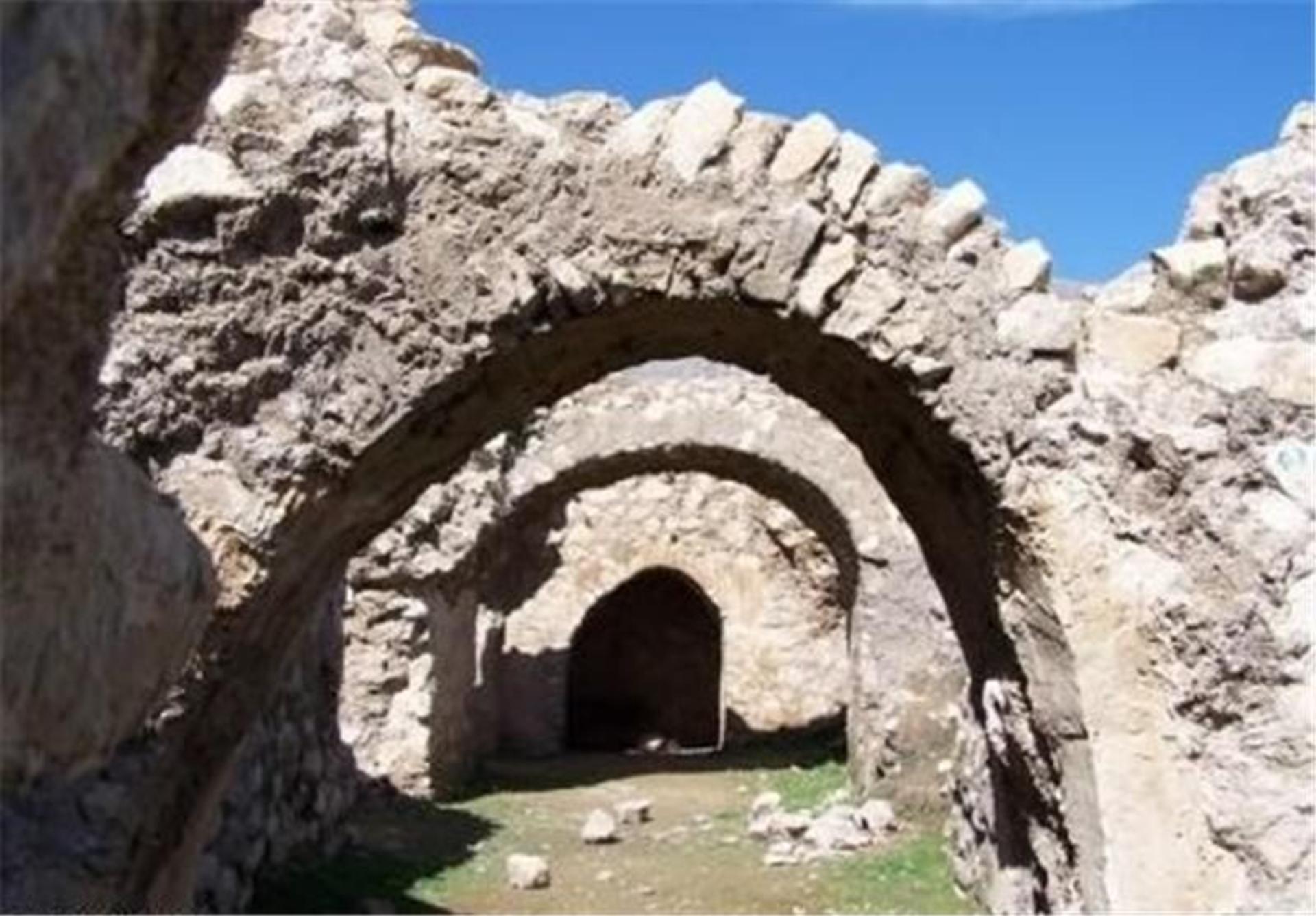 قلعه هزار در ایلام