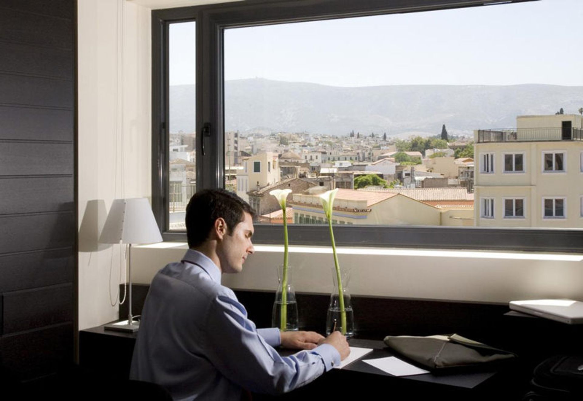 هتل او اند بی آتن بوتیک (O&B Athens Boutique Hotel)