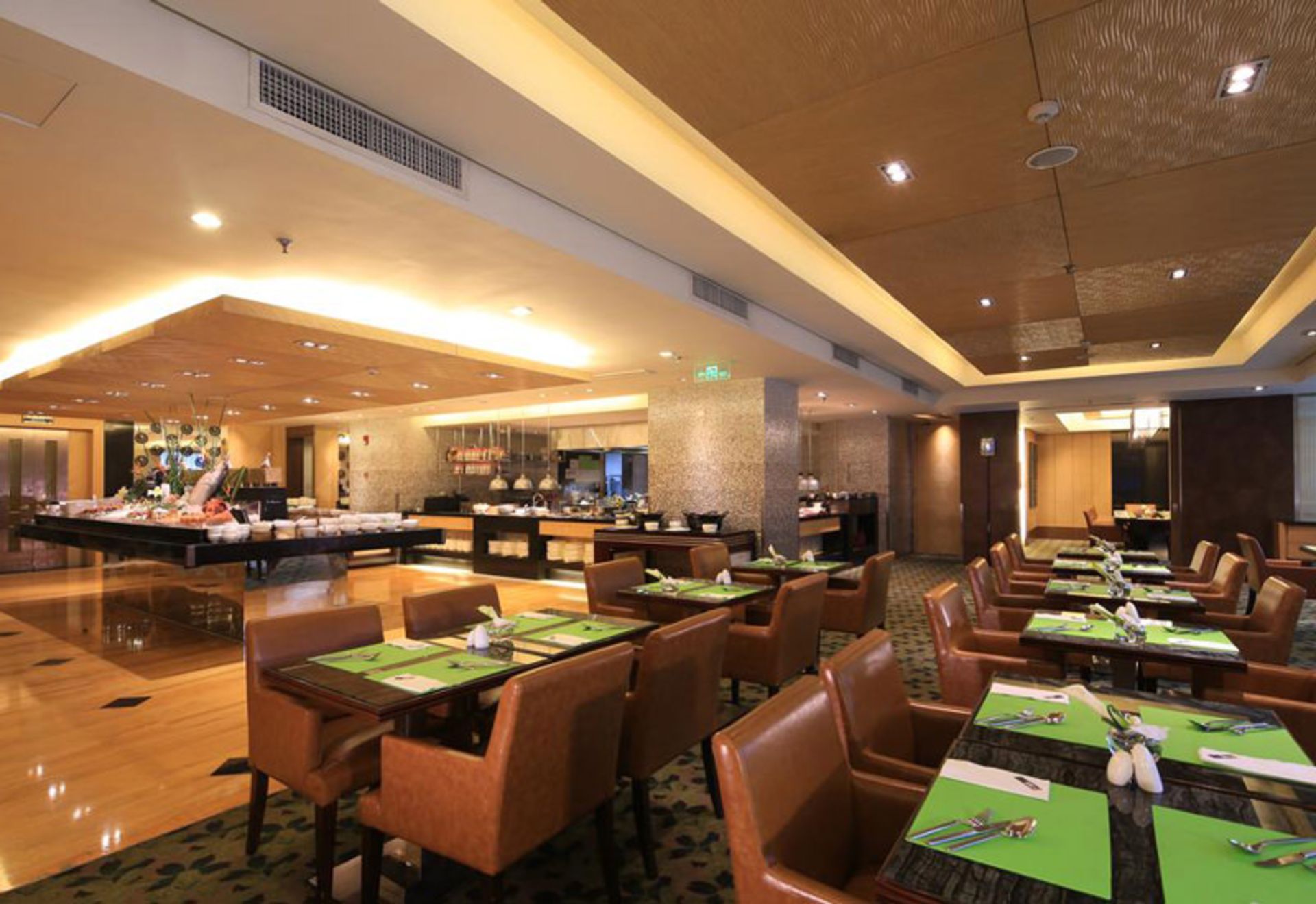 هتل کورت‌ یارد بای ماریوت شانگهای پودونگ (Courtyard by Marriott Shanghai Central)