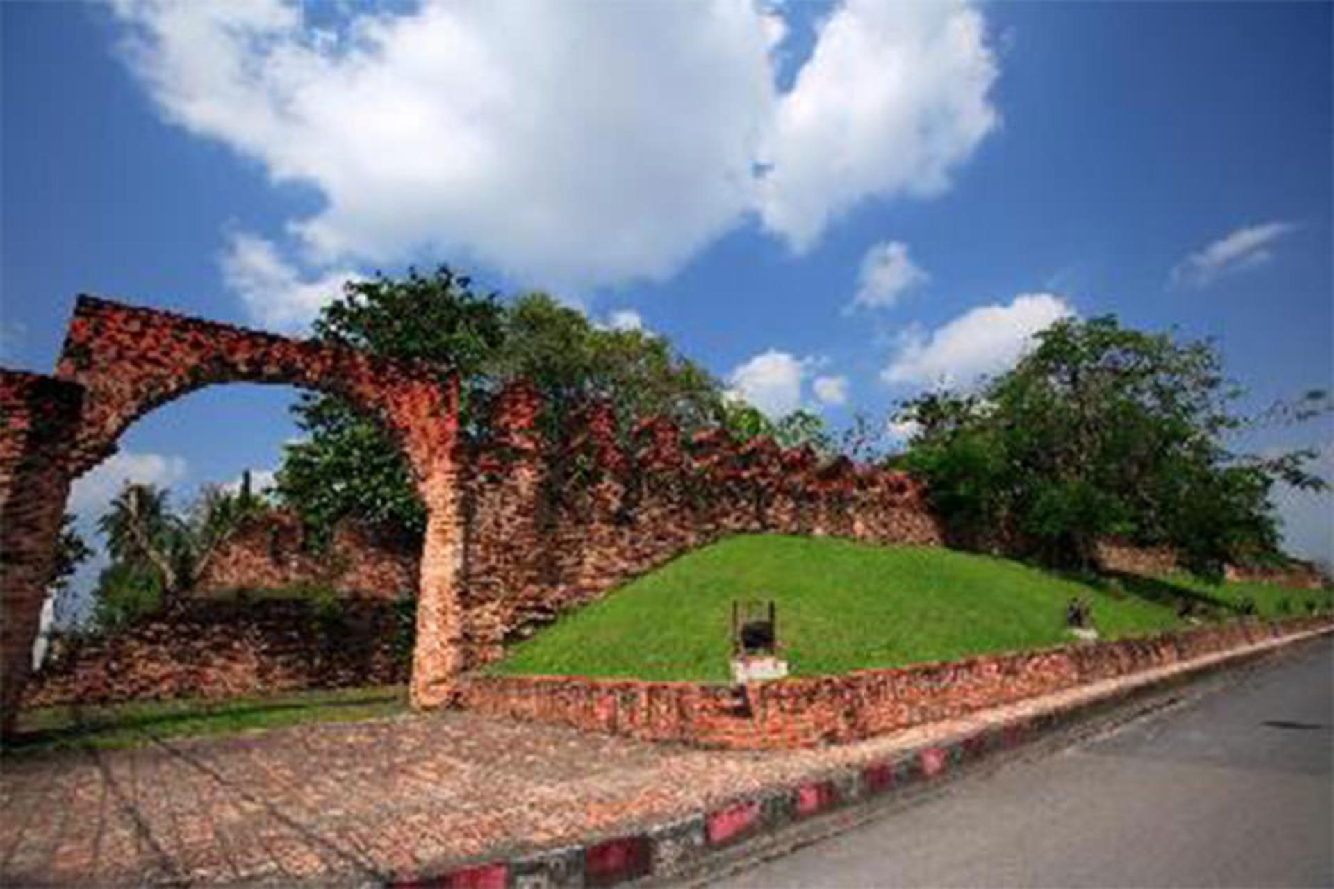 Old City Wall