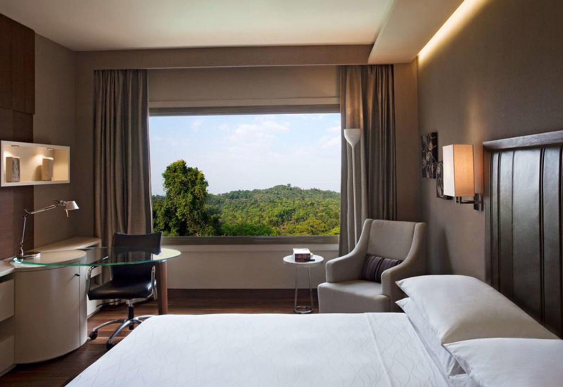 هتل حیات ریجنسی دهلی (Hyatt Regency Delhi)