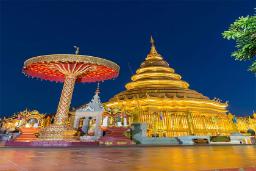 Wat Phra That Hariphunchai