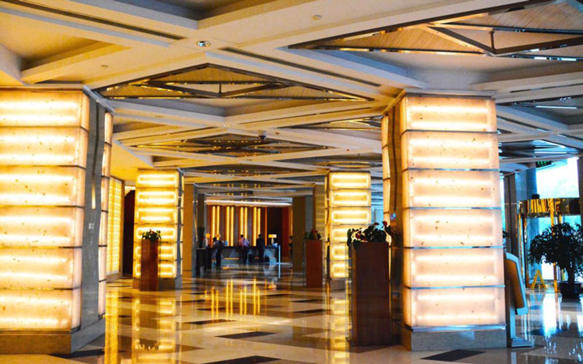 هتل فور پوینت بای شرایتون شانگهای (Four Points by Sheraton Shanghai, Pudong)