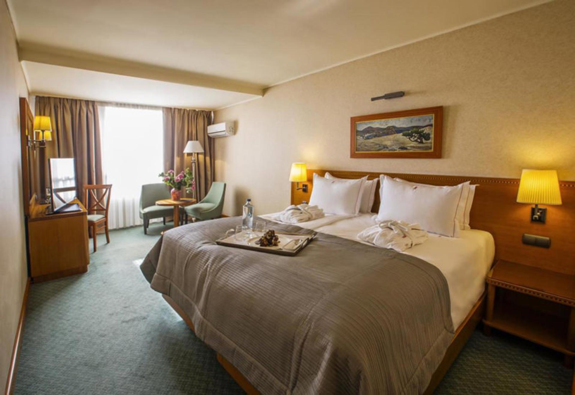هتل پرزیدنت (President Hotel)
