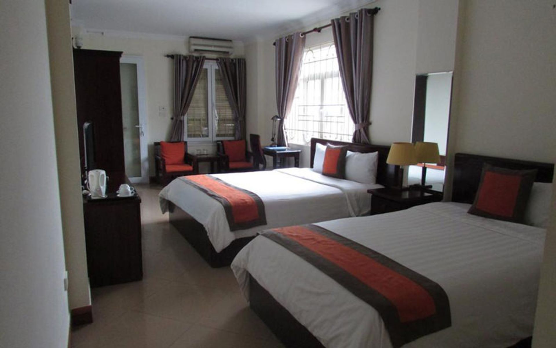 هتل هارت (Heart Hotel)