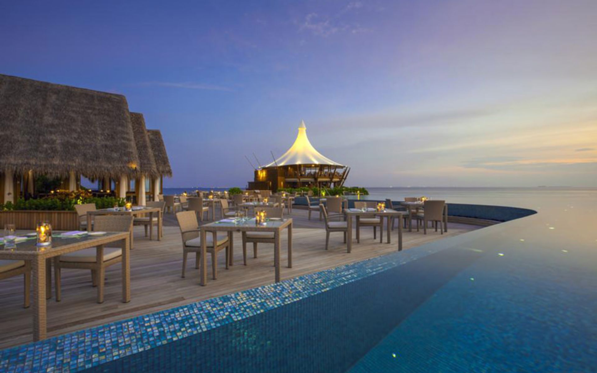 هتل باروس مالدیو (Baros Maldives)