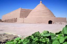 یخدان عباس آباد حاجی