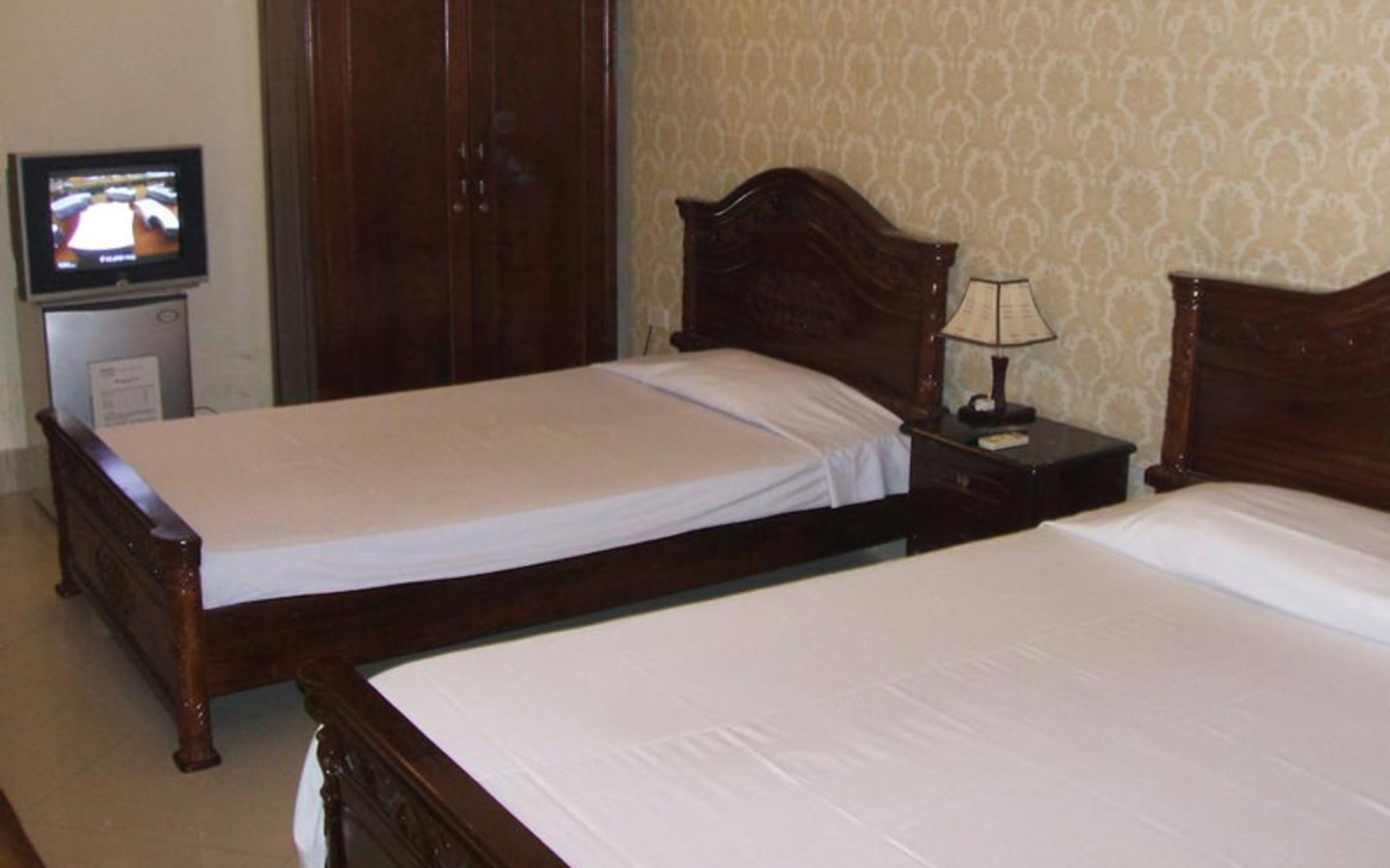 هتل کاملیا ۶ (Camellia Hotel 6)