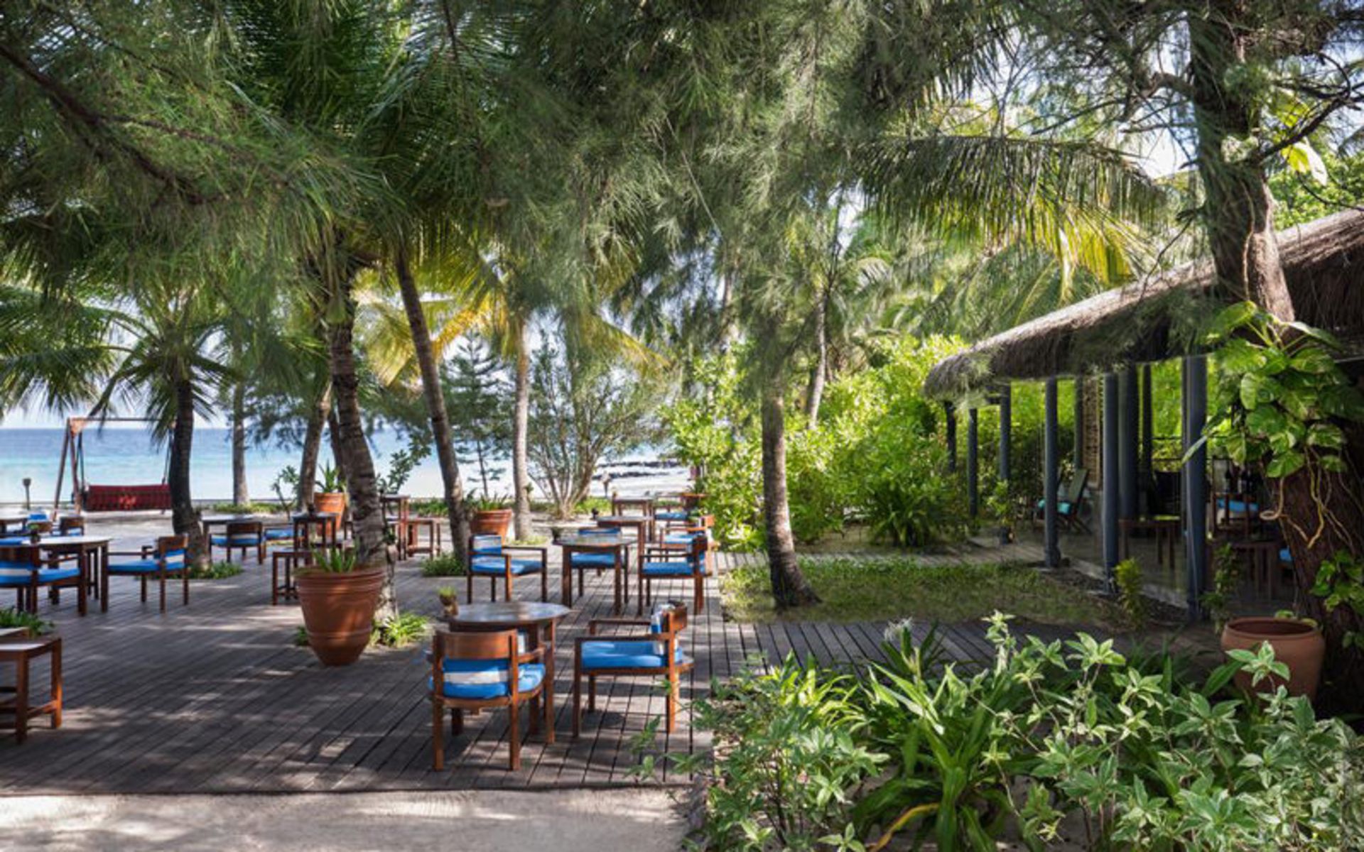 هتل ویوانتا بای تاج کورال ریف (Vivanta By Taj - Coral Reef)