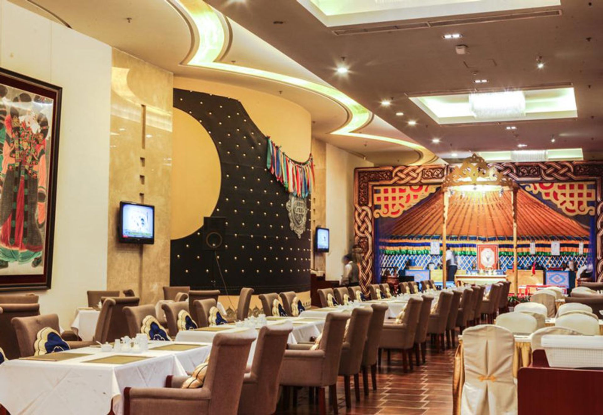 هتل اینر مونگولیا گرند (Inner Mongolia Grand Hotel)