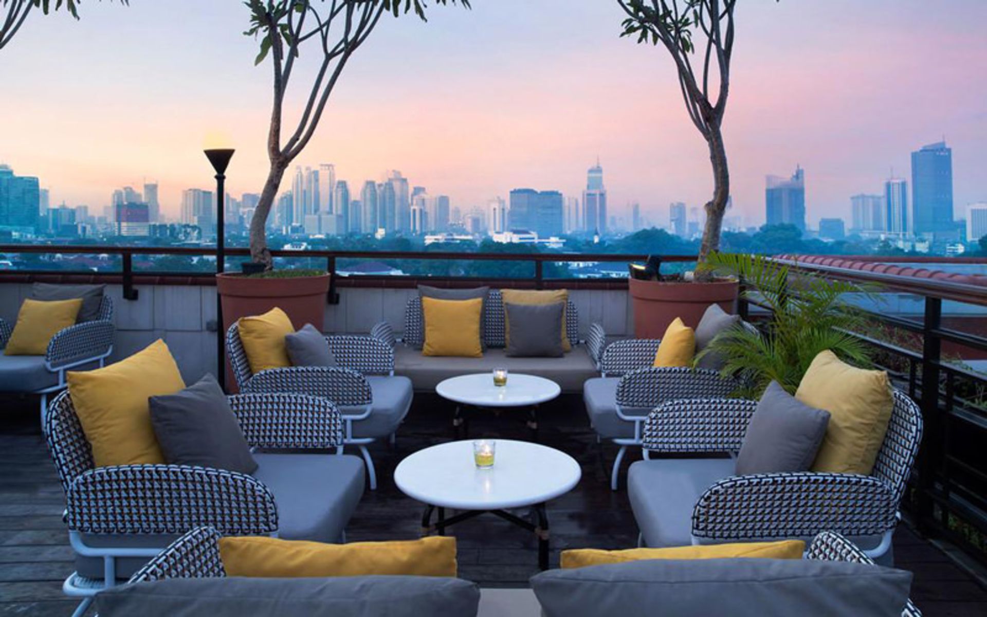 هتل هرمیتاژ پورتفولیو جاکارتا (The Hermitage, A Tribute Portfolio Hotel, Jakarta)