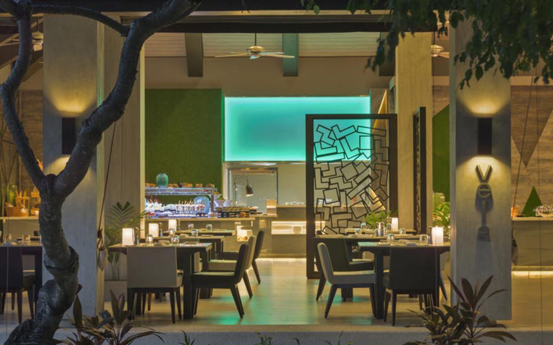 هتل وِلاسارو مالدیوز (Velassaru Maldives)