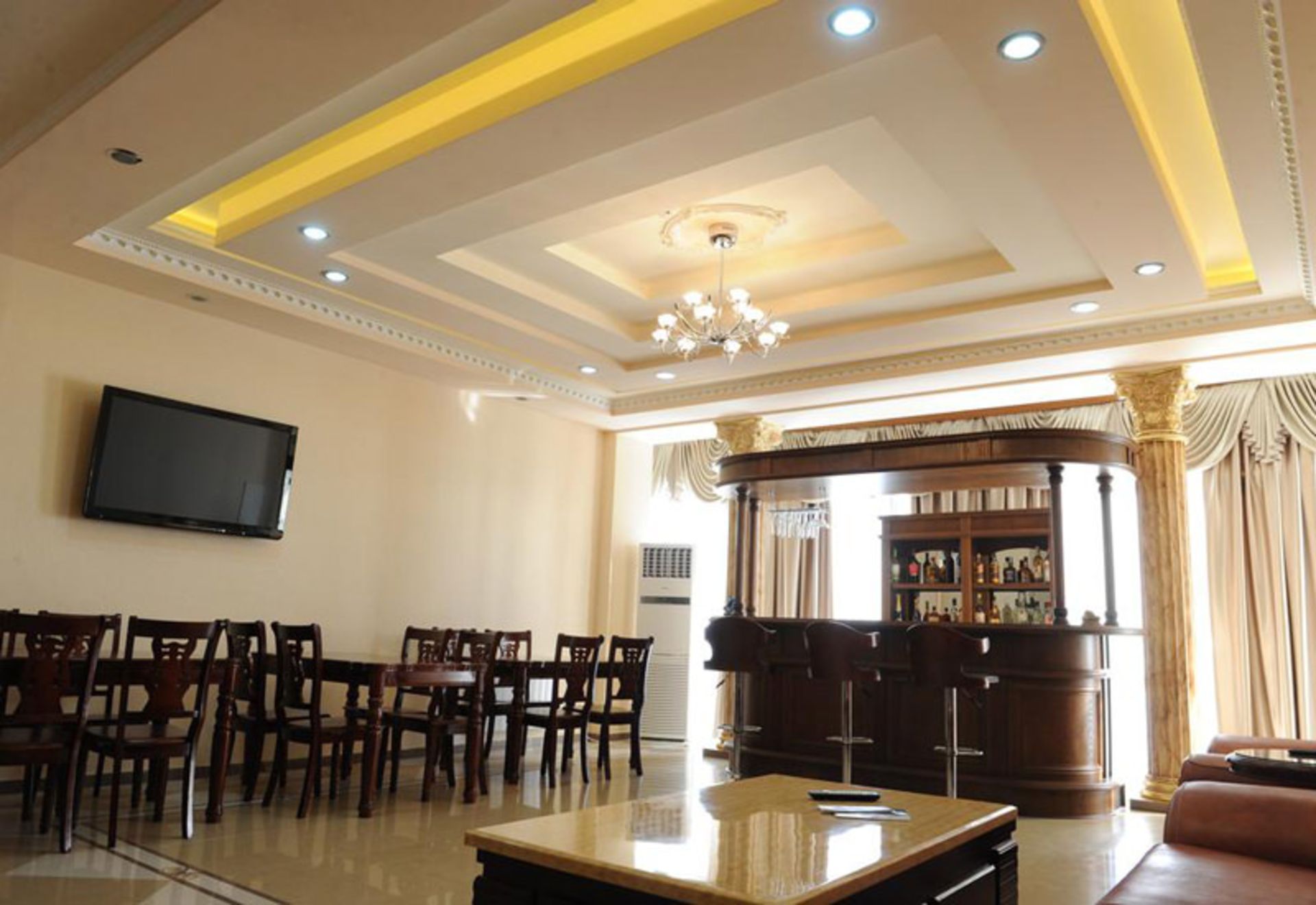 هتل اس‌ دی دیوید (SD David Hotel)