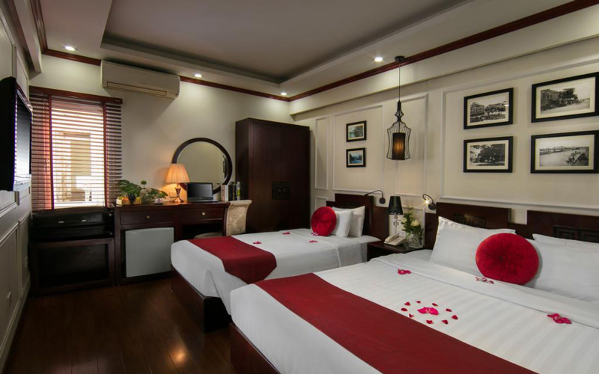 هتل پارادایس بوتیک (Paradise Boutique Hotel)