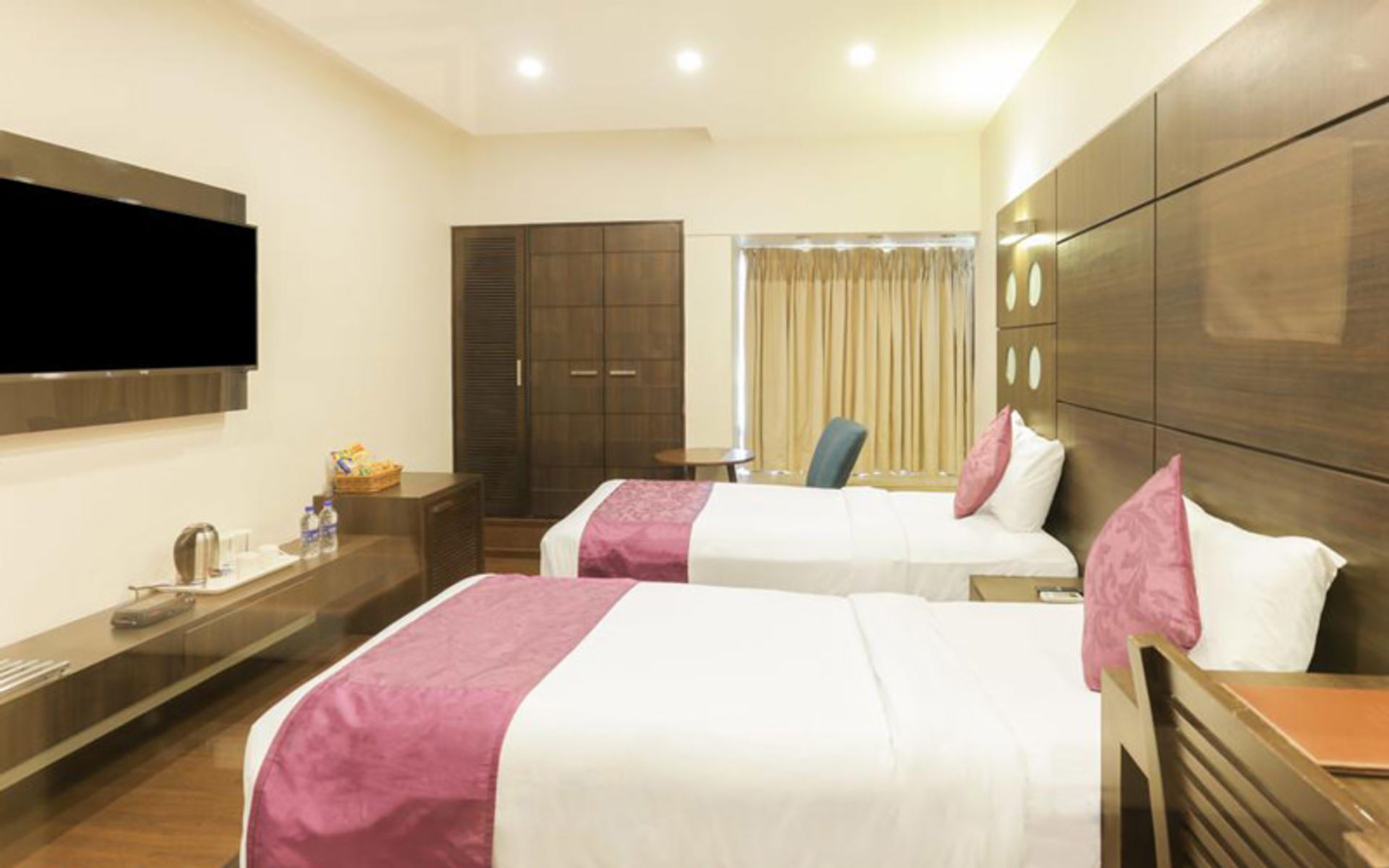 هتل تریبو سلکت متروپلیس بمبئی (Treebo Select Metropolis Mumbai)