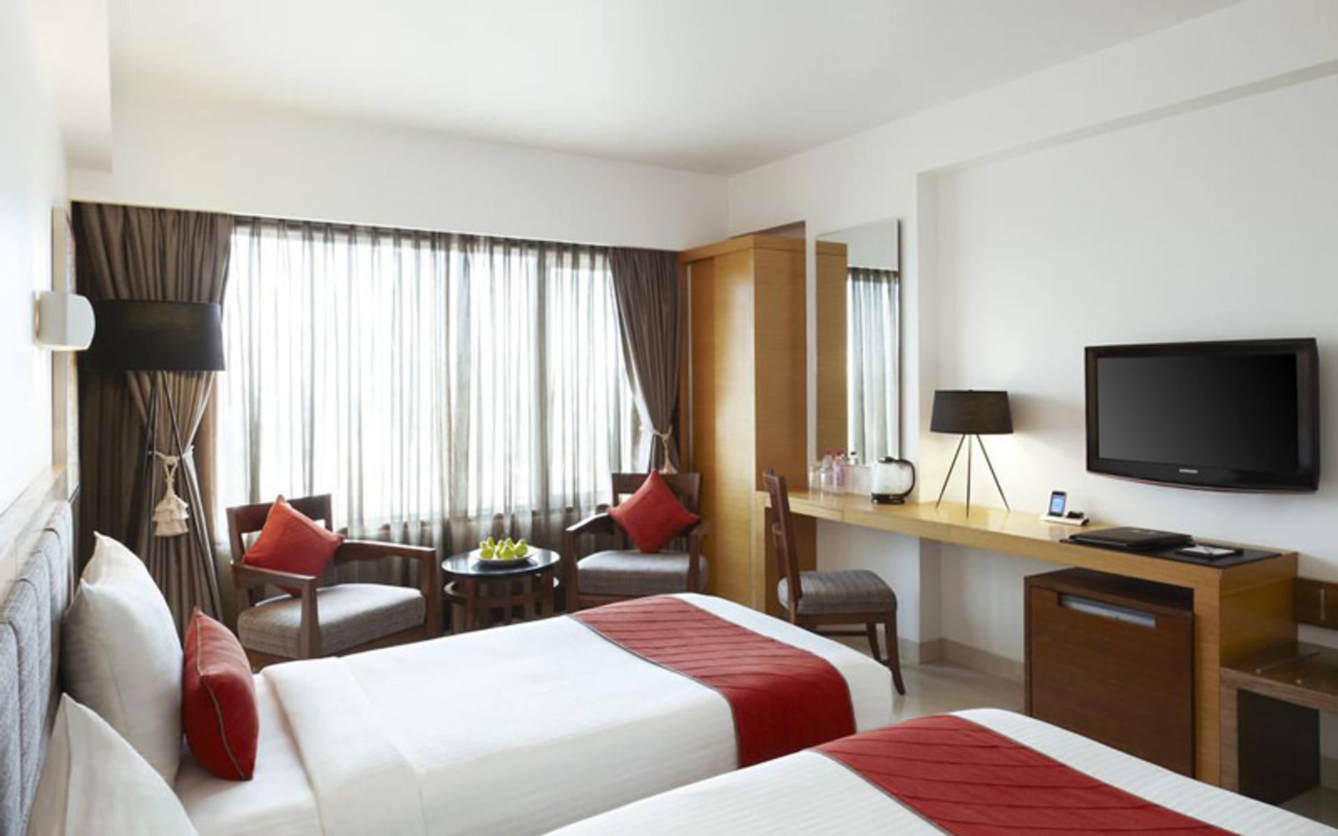 هتل بین المللی سوبا (Hotel Suba International)