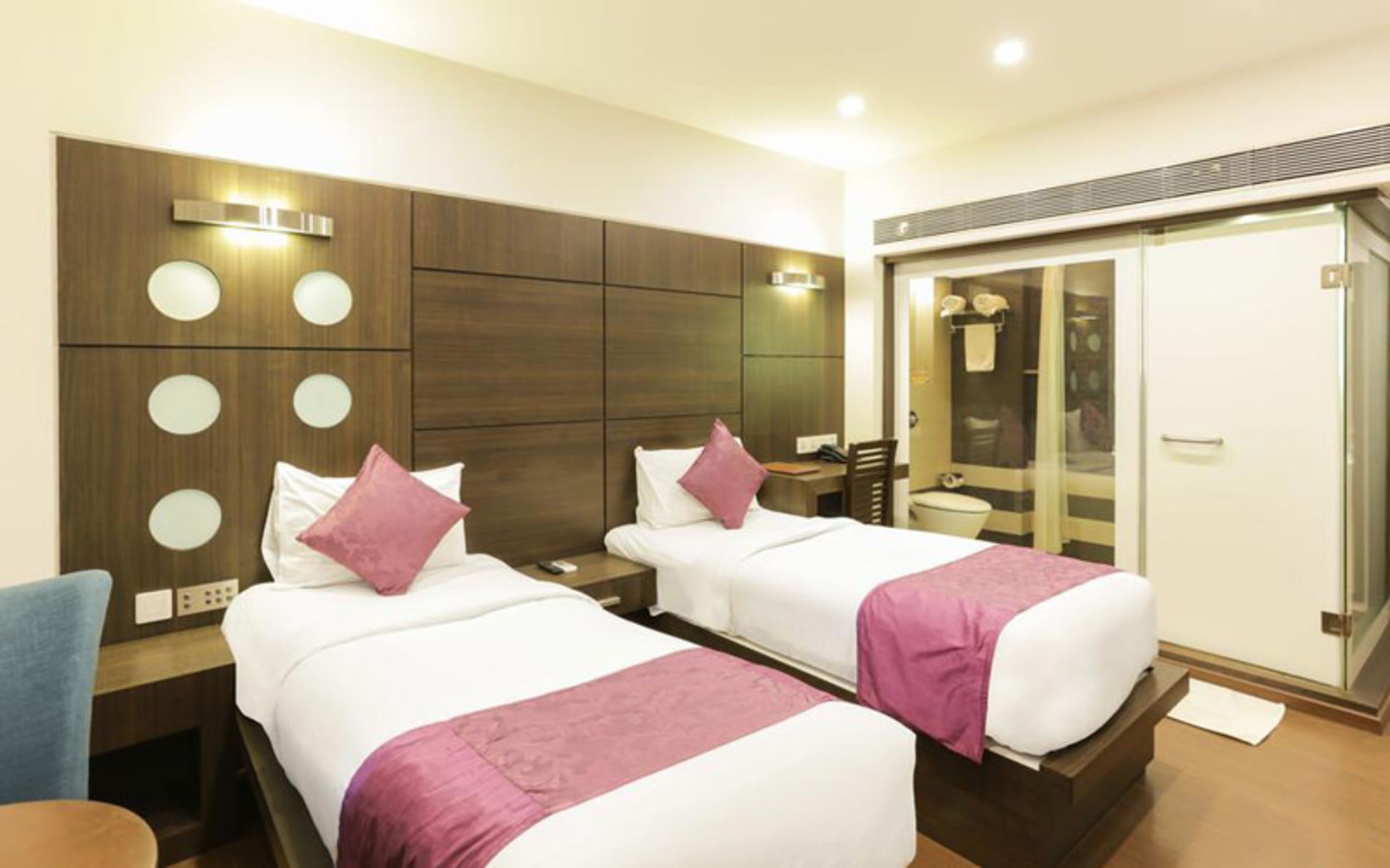 هتل تریبو سلکت متروپلیس بمبئی (Treebo Select Metropolis Mumbai)